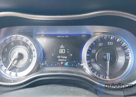 2016 Chrysler 300 Limited из США, поврежденный, VIN 2C3CCAAG1GH229755